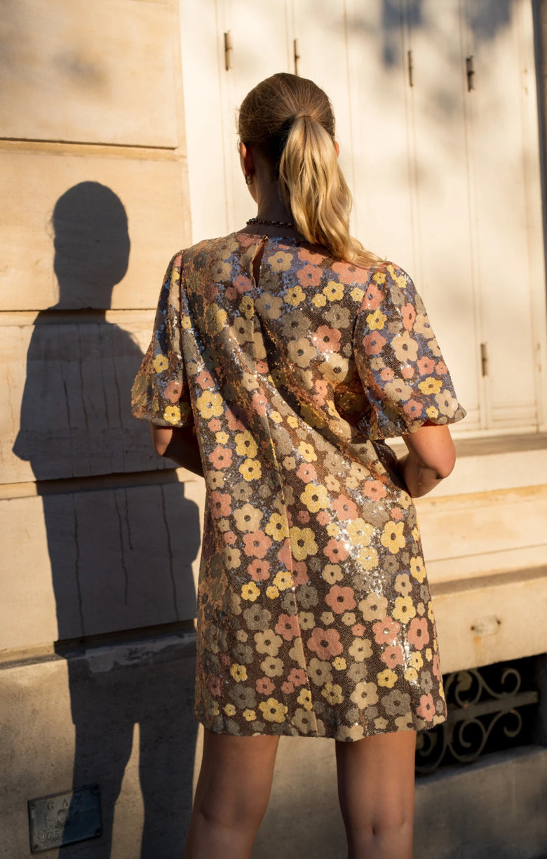 Robe Flora